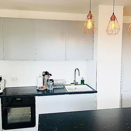 Luxury Two Bedrooms Flat-gasp80