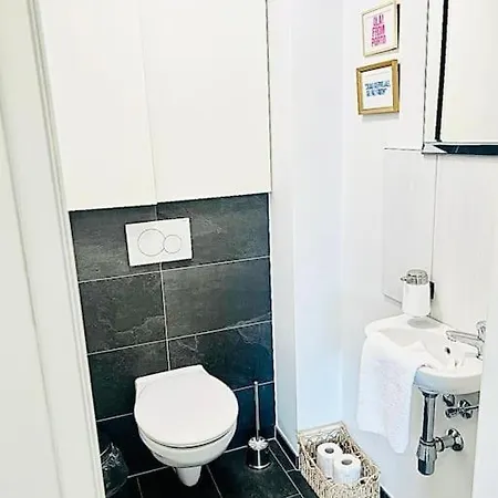 Apartment Luxury Two Bedrooms Flat-gasp80 *